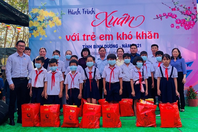 Ngành LĐ-TB&XH Bình Dương điểm sáng về an sinh xã hội - Ảnh 3. Ngành LĐ-TB&XH Bình Dương điểm sáng về an sinh xã hội - Ảnh 3.