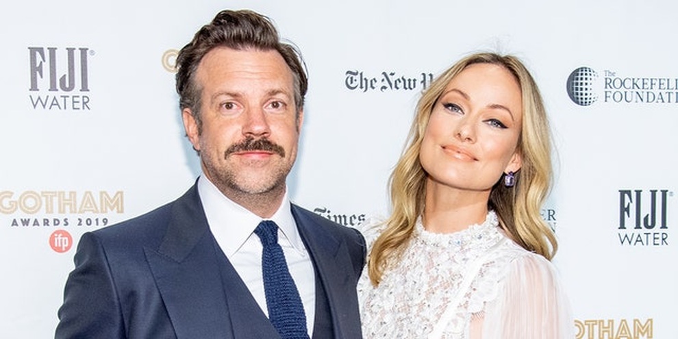 Mỹ nhân Hollywood Olivia Wilde và phi công kém 10 tuổi nắm tay ra phố - 7 Mỹ nhân Hollywood Olivia Wilde và phi công kém 10 tuổi nắm tay ra phố - 7