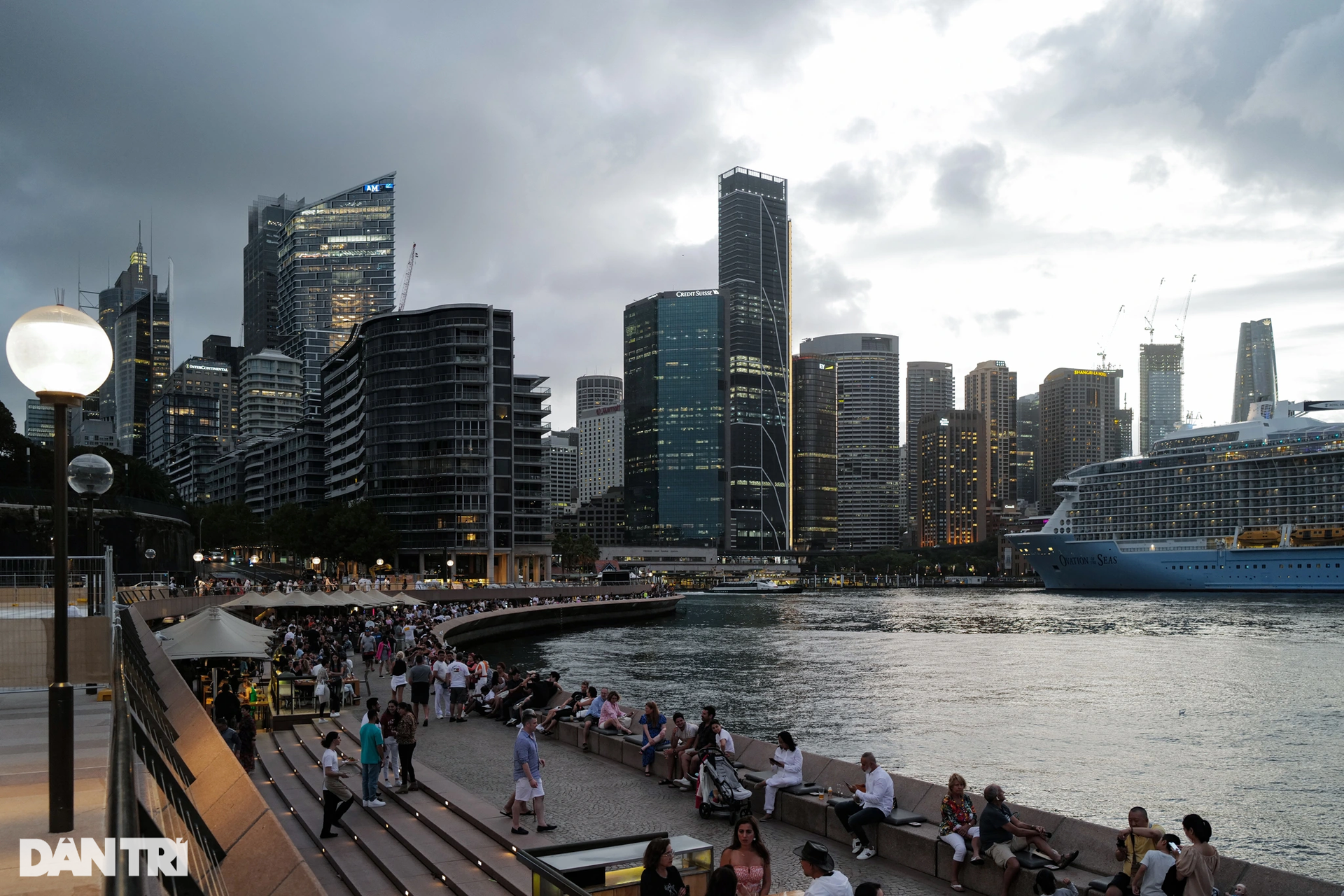 Trải nghiệm đi tàu 5 sao lênh đênh trên biển ngắm thành phố Sydney xinh đẹp - 27 Trải nghiệm đi tàu 5 sao lênh đênh trên biển ngắm thành phố Sydney xinh đẹp - 27