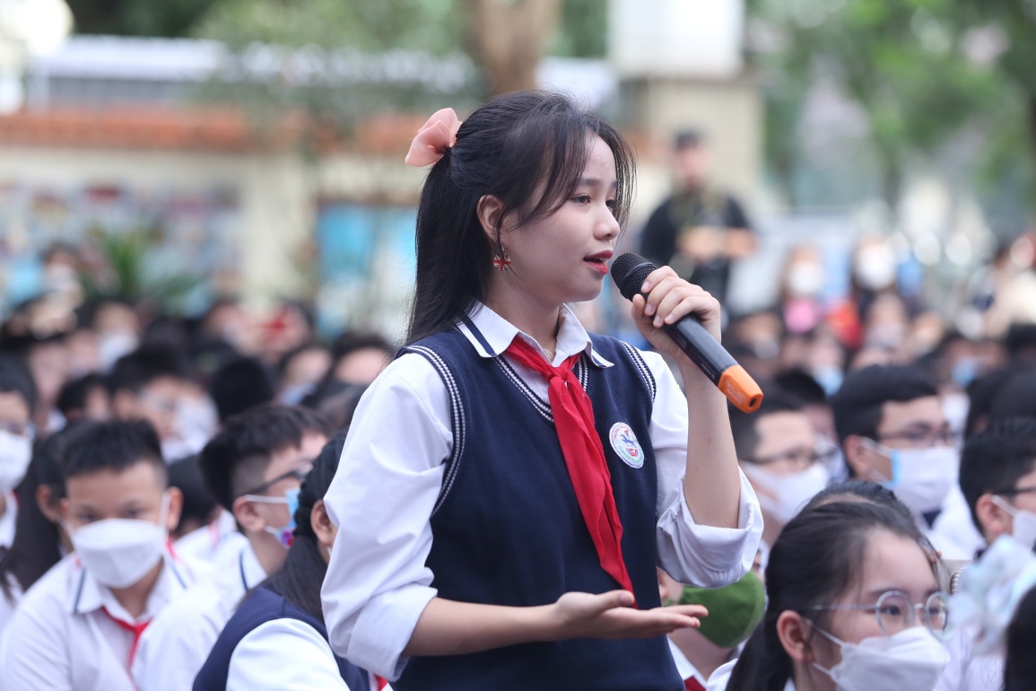 Trẻ tự rạch tay, rơi vào trầm cảm: Vì sao? - 2 Trẻ tự rạch tay, rơi vào trầm cảm: Vì sao? - 2