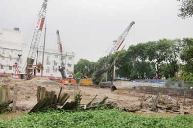 Những dự án đầu voi, đuôi chuột… 