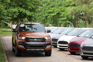 Phân khúc xe bán tải tháng 7/2015: Ford Ranger hạ nhiệt?
