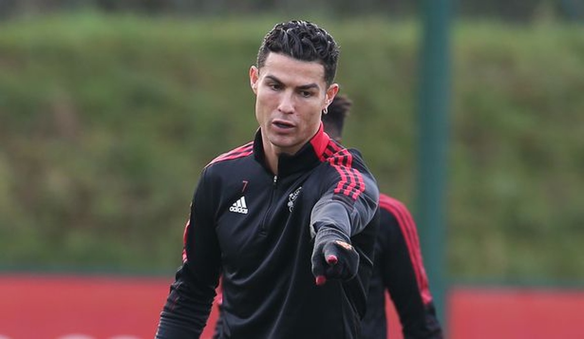 Vì sao C.Ronaldo liên tiếp vắng mặt ở đội hình Man Utd? - 1 Vì sao C.Ronaldo liên tiếp vắng mặt ở đội hình Man Utd? - 1