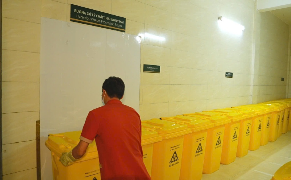 Bệnh viện Bạch Mai lên tiếng trước thông tin tái chế chất thải nguy hiểm - 3 Bệnh viện Bạch Mai lên tiếng trước thông tin tái chế chất thải nguy hiểm - 3