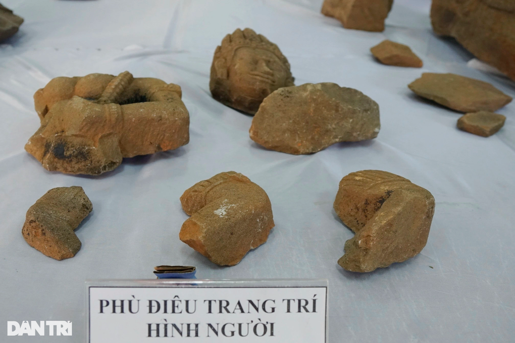 Tìm thấy 102 hiện vật nghìn năm tuổi ở Bình Định - 2 Tìm thấy 102 hiện vật nghìn năm tuổi ở Bình Định - 2