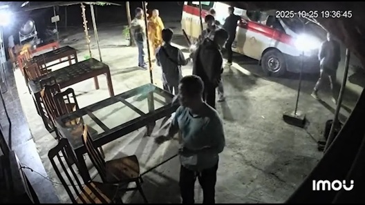 Chủ quán ở Thái Nguyên xúc động trước lời cảm ơn xúc đông của đoàn từ thiện