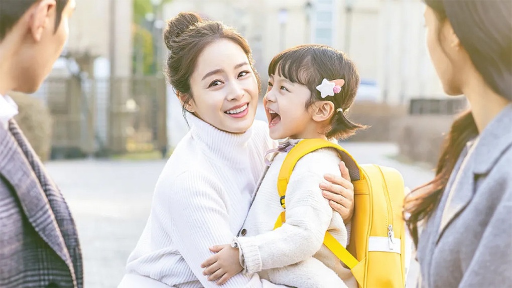 Con bị mẹ kế lợi dụng kiếm tiền, tôi phản đối liền bị chồng cũ chỉ trích - 1