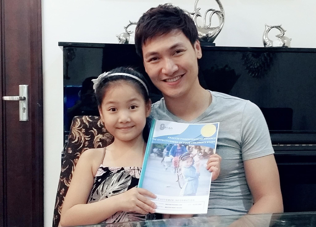 Con gái Mạnh Trường ngày càng xinh đẹp, muốn làm diễn viên giống bố - 2 Con gái Mạnh Trường ngày càng xinh đẹp, muốn làm diễn viên giống bố - 2