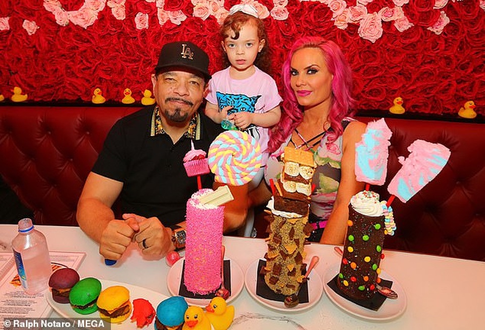 Coco Austin bốc lửa trong sự kiện - 8 Coco Austin bốc lửa trong sự kiện - 8