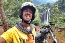 Chàng trai Nga ưa "xê dịch" phượt xe máy khắp Việt Nam