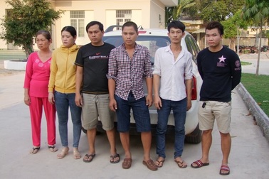 Xử phạt 18 đối tượng vượt biên qua Campuchia đánh bạc