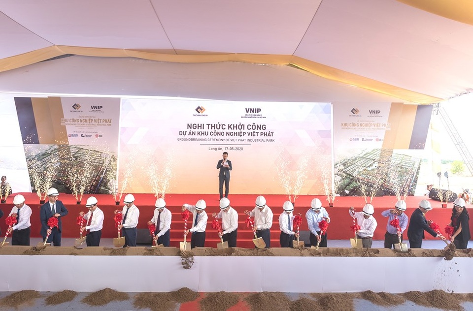 Khu Tây đón nhận dự án mới sau thời gian dài gián đoạn - 4 Khu Tây đón nhận dự án mới sau thời gian dài gián đoạn - 4