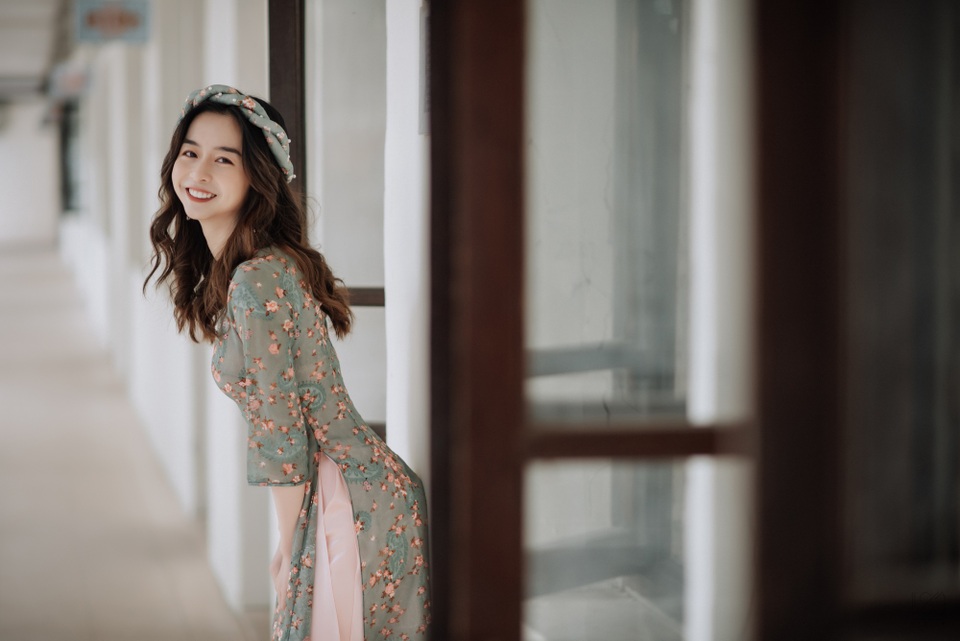 Nữ Chủ tịch hội SV ĐH Ngoại thương xinh đẹp, sở hữu bảng thành tích đáng nể - 9 Nữ Chủ tịch hội SV ĐH Ngoại thương xinh đẹp, sở hữu bảng thành tích đáng nể - 9