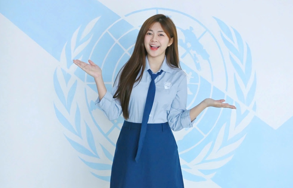 외교학원 최고 벤치마크 점수는 26.09 - 1입니다. Điểm chuẩn Học viện Ngoại giao cao nhất 26,09 - 1
