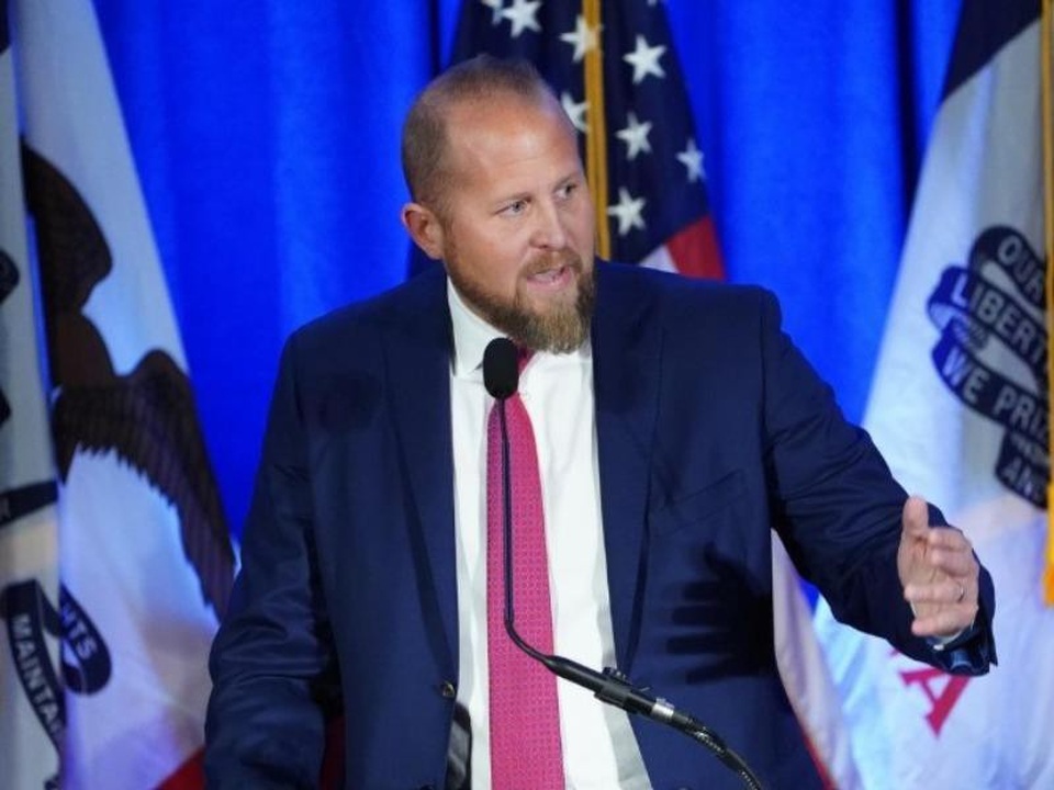 Tụt hậu trước đối thủ Biden, Trump quyết “thay máu” đội ngũ tranh cử - 1 Tụt hậu trước đối thủ Biden, Trump quyết “thay máu” đội ngũ tranh cử - 1