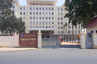 Trường ĐH Tây Nguyên dời lịch tập trung sinh viên đến ngày 5/3