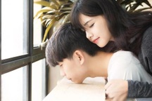Để được cưới, bạn gái xin tôi giấu một bí mật "động trời" với bố mẹ cô ấy