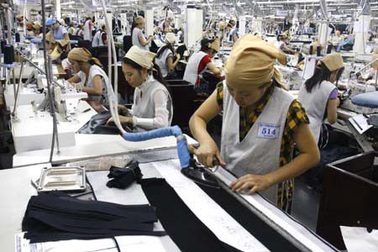 Tháng 4/2019: 2.000 doanh nghiệp được khảo sát chính sách tiền lương, BHXH