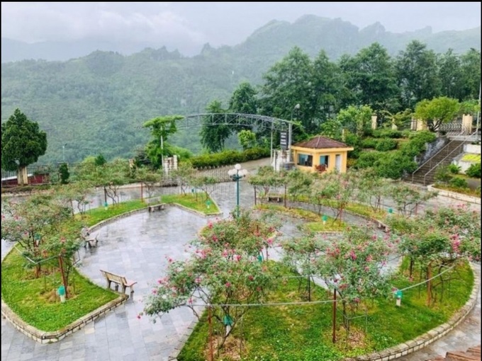 Cảnh quan sạch, đẹp tại Trung tâm.