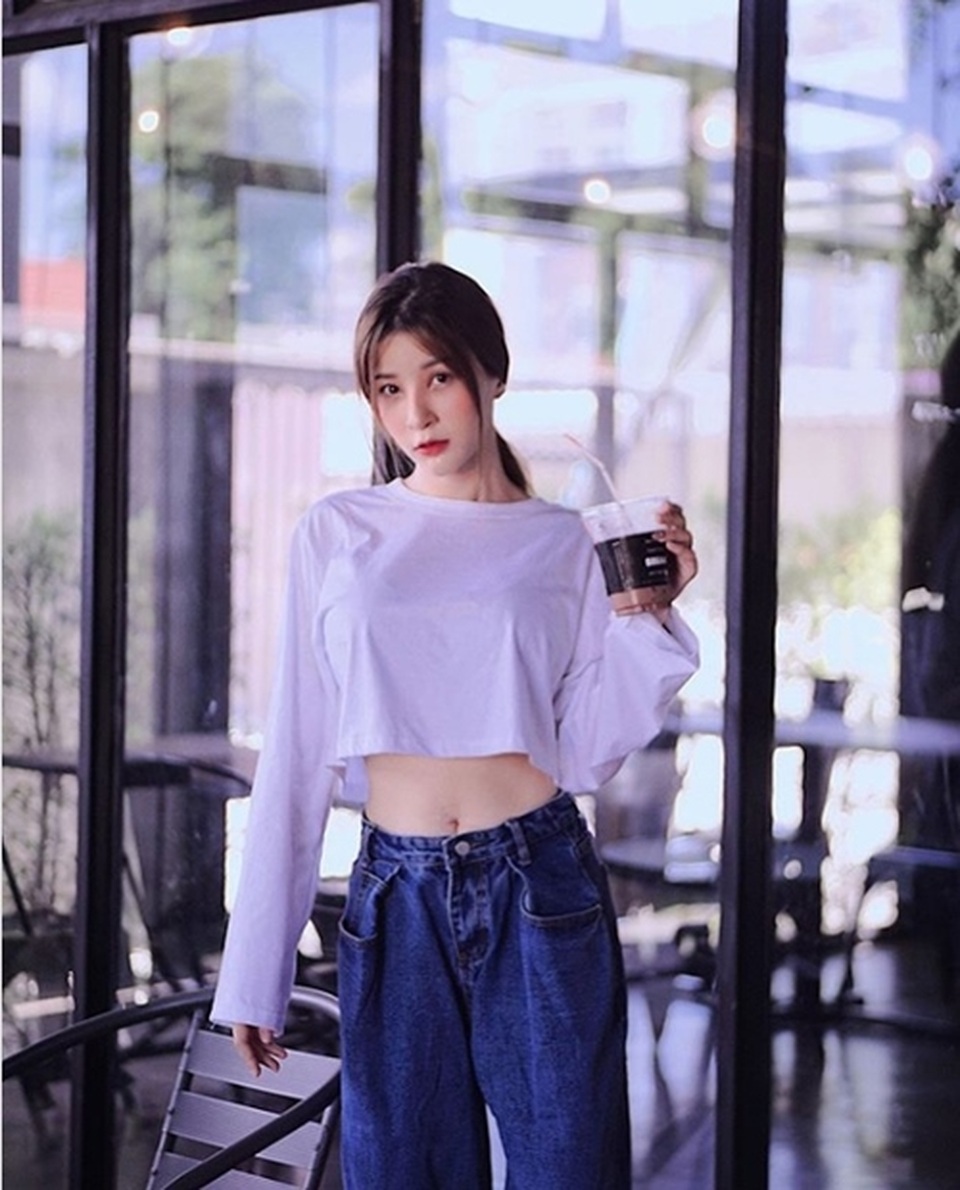 5 cách mặc croptop của con gái Thái - 6 5 cách mặc croptop của con gái Thái - 6
