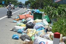Vụ dân chặn xe chở rác: Tìm nơi "giải phóng" rác