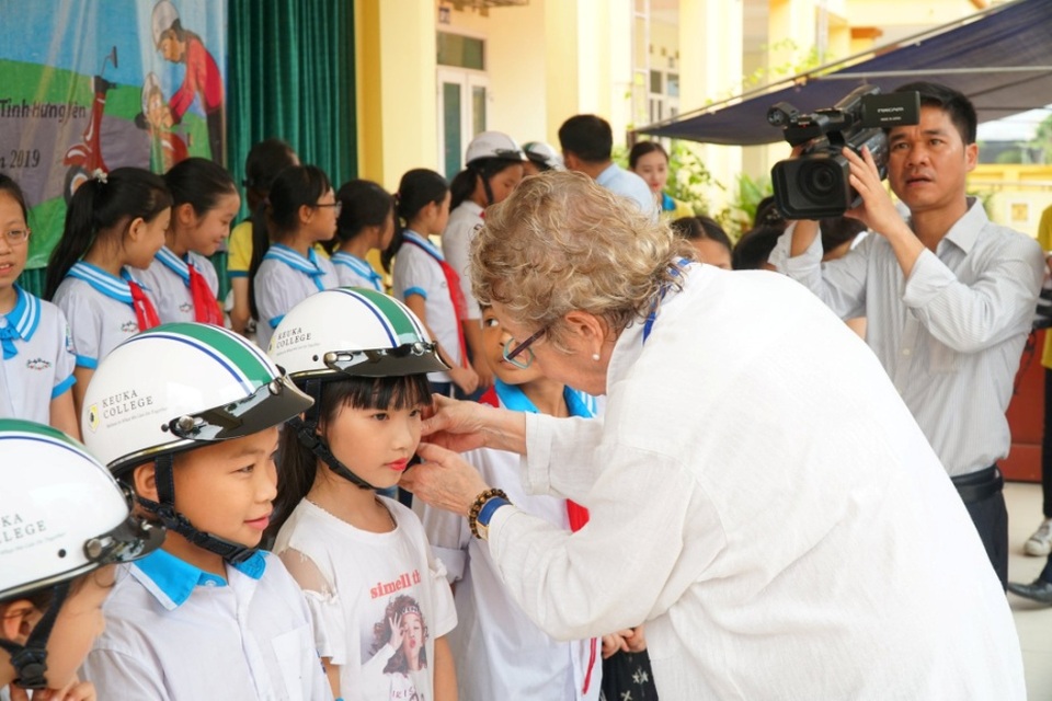 Trường đại học Việt coi trọng giáo dục ý thức cộng đồng - 1 Trường đại học Việt coi trọng giáo dục ý thức cộng đồng - 1