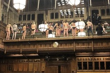 Nhóm biểu tình khỏa thân "phá bĩnh" phiên tranh luận Brexit trong quốc hội Anh