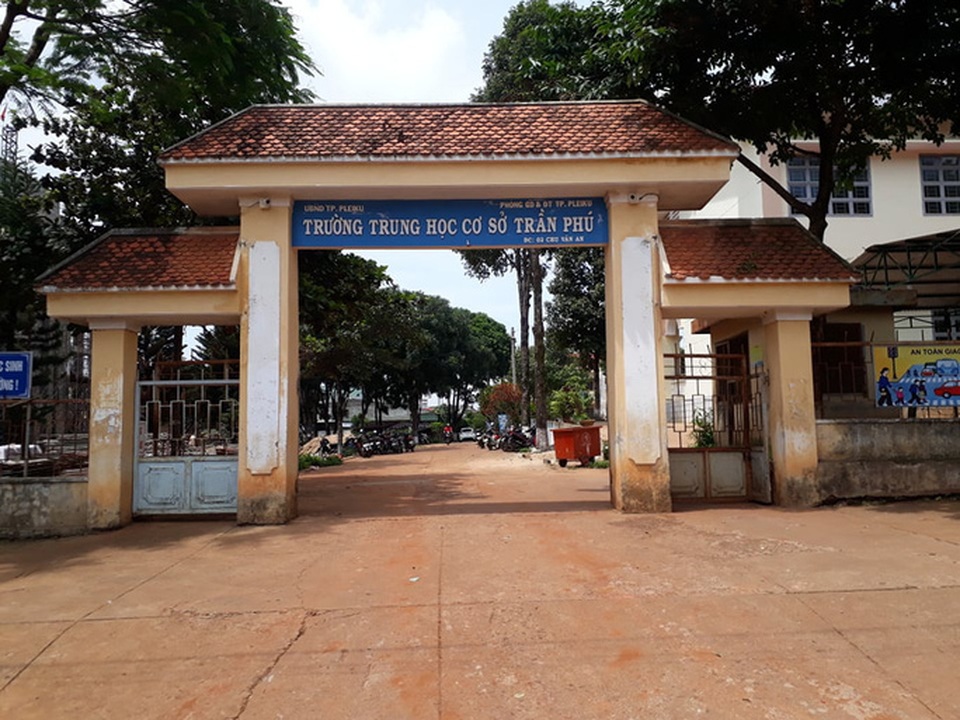 Tìm ra người làm lộ đề thi Ngữ văn lớp 9 ở TP. Pleiku - 1 Tìm ra người làm lộ đề thi Ngữ văn lớp 9 ở TP. Pleiku - 1