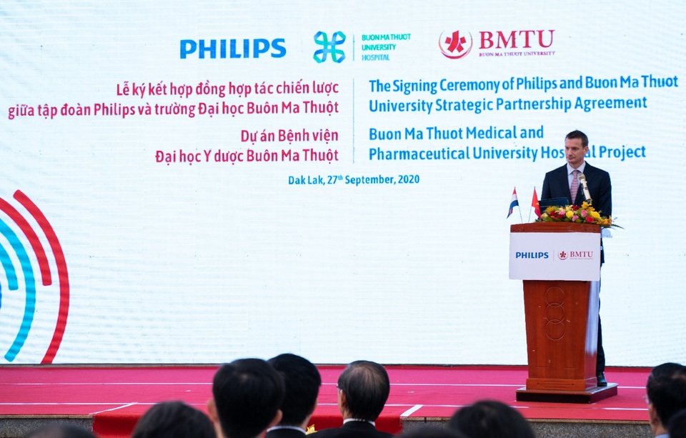 Philips và Trường Đại học Buôn Ma Thuột hợp tác xây dựng bệnh viện thông minh - 3