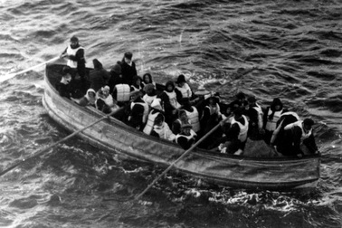 Người bị cả nước Nhật ghét bỏ vì sống sót sau thảm họa Titanic