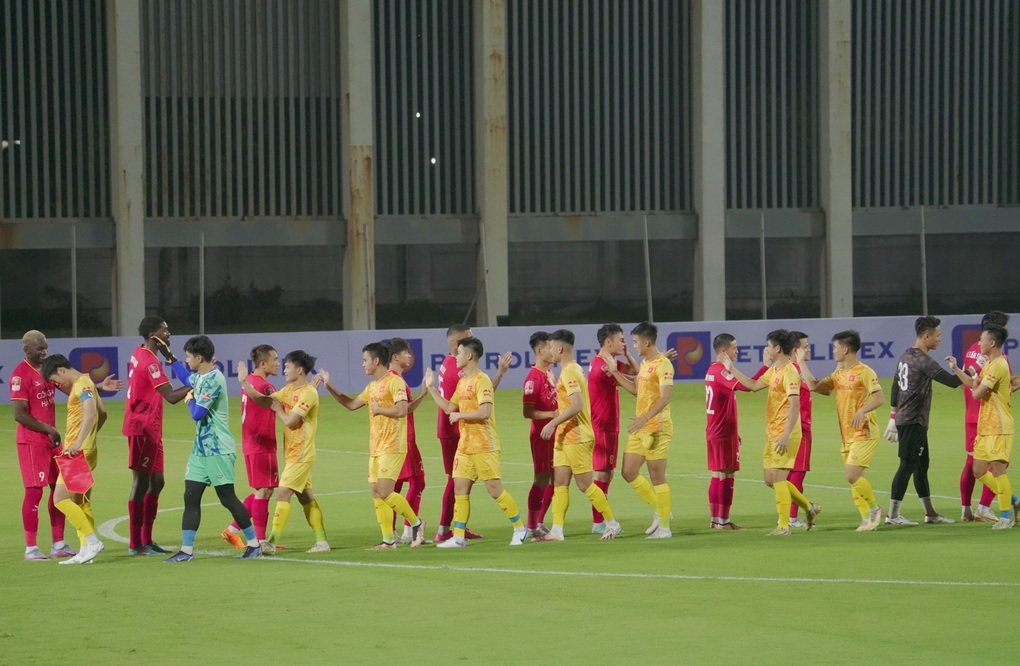 U23 Việt Nam thua CLB Công An Hà Nội ở trận giao hữu - 1 U23 Việt Nam thua CLB Công An Hà Nội ở trận giao hữu - 1