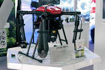 Drone siêu nhẹ, chip AI xuất hiện tại triển lãm mừng Đại hội Đảng bộ TPHCM