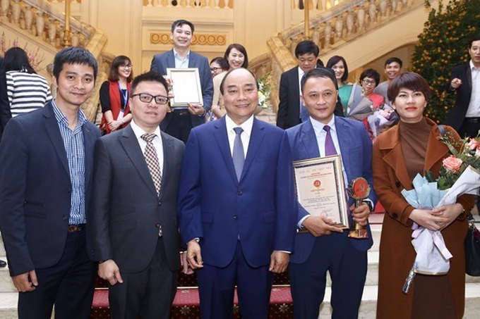 Tối 13/1, công bố và trao giải Búa liềm vàng lần thứ V - năm 2020 - Ảnh 1.