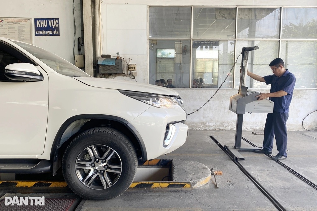 Yêu cầu gỡ vướng việc hạn chế chuyển giao công nghệ sản xuất, lắp ráp ô tô - 1 Yêu cầu gỡ vướng việc hạn chế chuyển giao công nghệ sản xuất, lắp ráp ô tô - 1