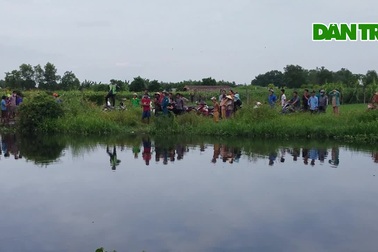 Chèo ghe đi hái dừa, thiếu niên bị đuối nước tử vong