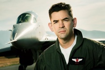 Tỷ phú Mỹ "bao" trọn chuyến bay vào vũ trụ, tuyển thêm 3 người đồng hành