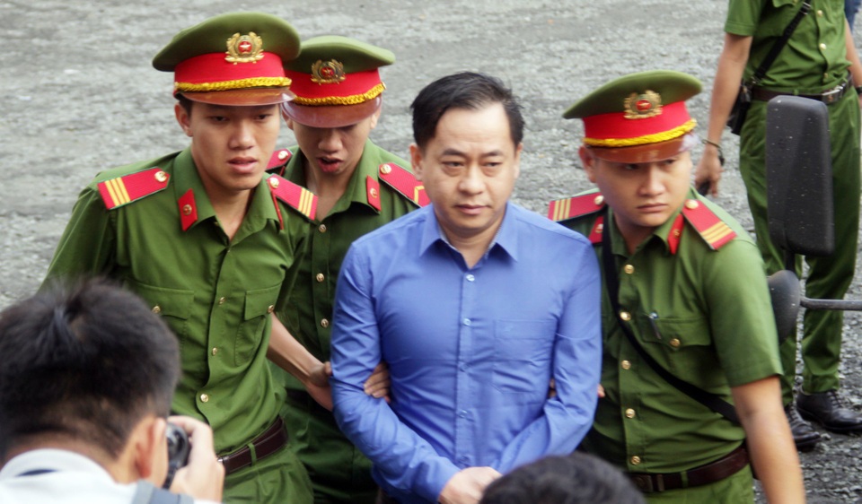 Đà Nẵng khai trừ Đảng đối với 5 người liên quan vụ Vũ “nhôm” - 1 Đà Nẵng khai trừ Đảng đối với 5 người liên quan vụ Vũ “nhôm” - 1