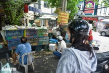 Phóng sinh và phóng tử