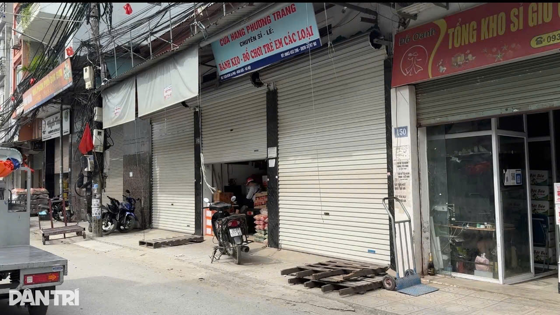 “Thủ phủ bánh kẹo La Phù trầm lắng trong đợt cao điểm kiểm tra hàng giả - 3 “Thủ phủ bánh kẹo La Phù trầm lắng trong đợt cao điểm kiểm tra hàng giả - 3