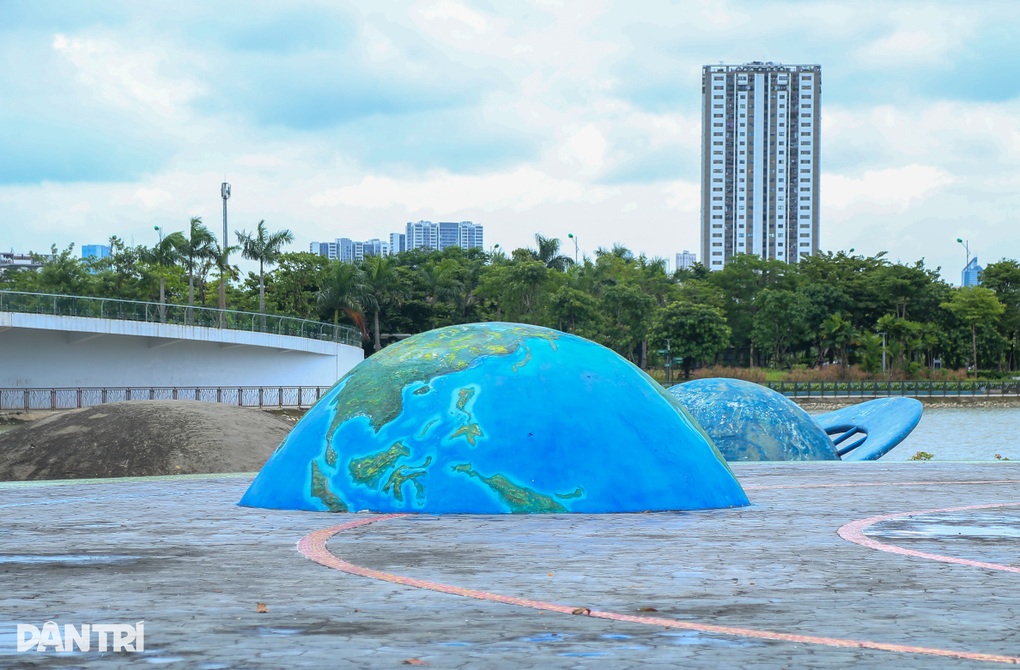 Hà Nội: Người dân thiếu chỗ chơi, công viên trăm tỷ lại bỏ hoang phế - 9