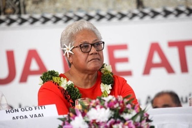 Bị người tiền nhiệm cấm vào quốc hội, Thủ tướng Samoa nhậm chức ngoài lều