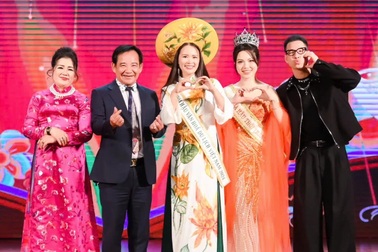 Gần 1.500 em nhỏ biểu diễn tại chương trình  "Mùa xuân quê hương"