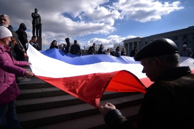 Hạ viện Nga đồng ý sáp nhập Crimea