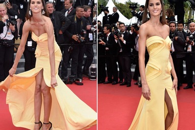 "Thiên thần nội y" lúng túng vì suýt "lộ hàng" trên thảm đỏ