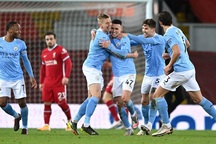 Man City "hủy diệt" Liverpool: Ai cản nổi "Cuồng phong xanh"?