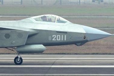 Trung Quốc thử nghiệm 9 máy bay quân sự