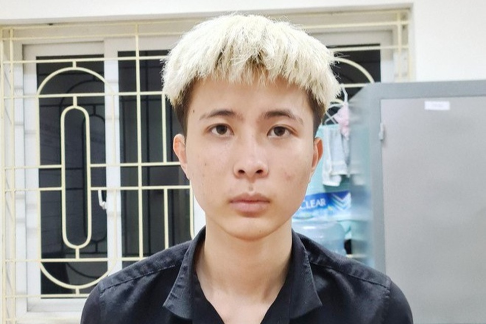 Hà Nội: Sau phút vui vẻ, nam thanh niên sốc với gã bạn tình đồng giới - 1 Hà Nội: Sau phút vui vẻ, nam thanh niên sốc với gã bạn tình đồng giới - 1