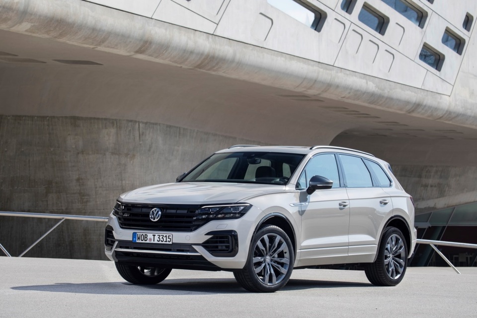Xu hướng SUV và flagship Volkswagen Touareg - 6 Xu hướng SUV và flagship Volkswagen Touareg - 6