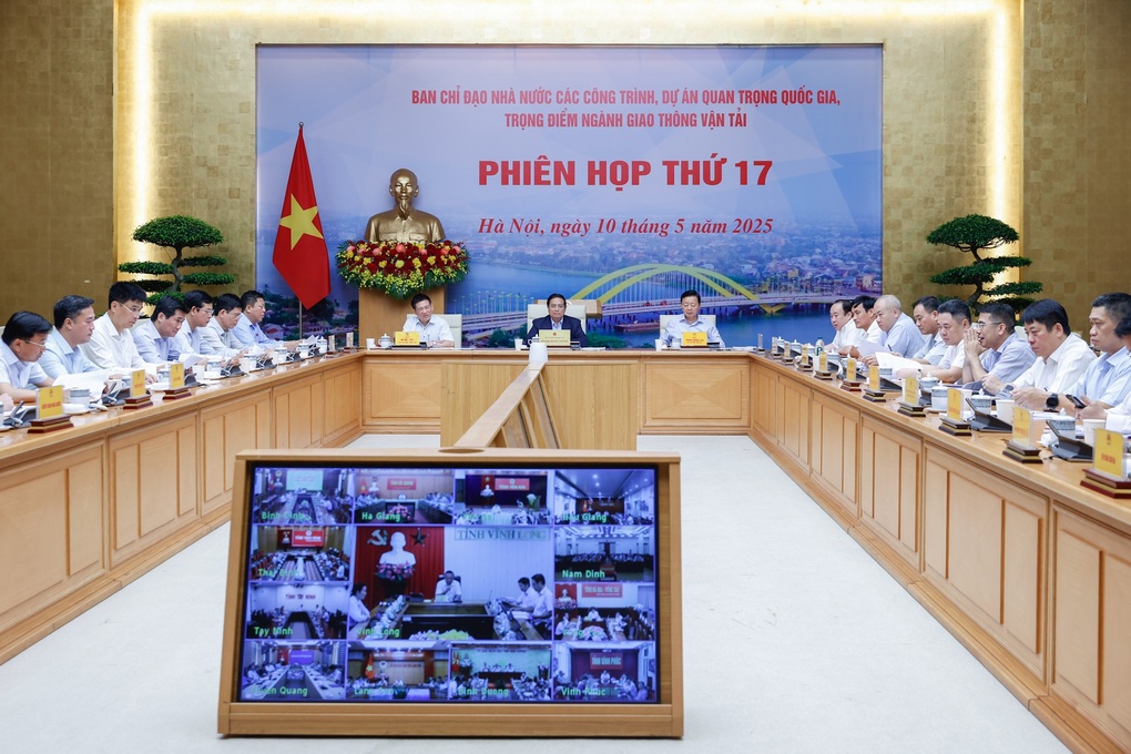 Thủ tướng yêu cầu khắc phục nhanh sự cố dột mái nhà ga T3 Tân Sơn Nhất - 2