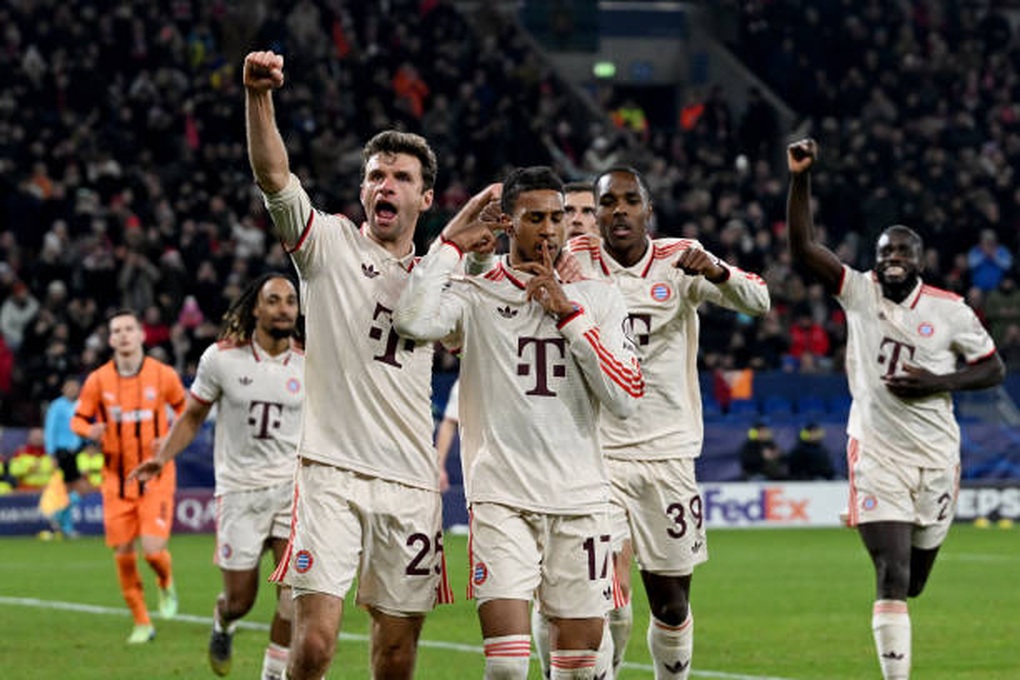 Bayern Munich và PSG giành chiến thắng đậm ở Champions League - 1